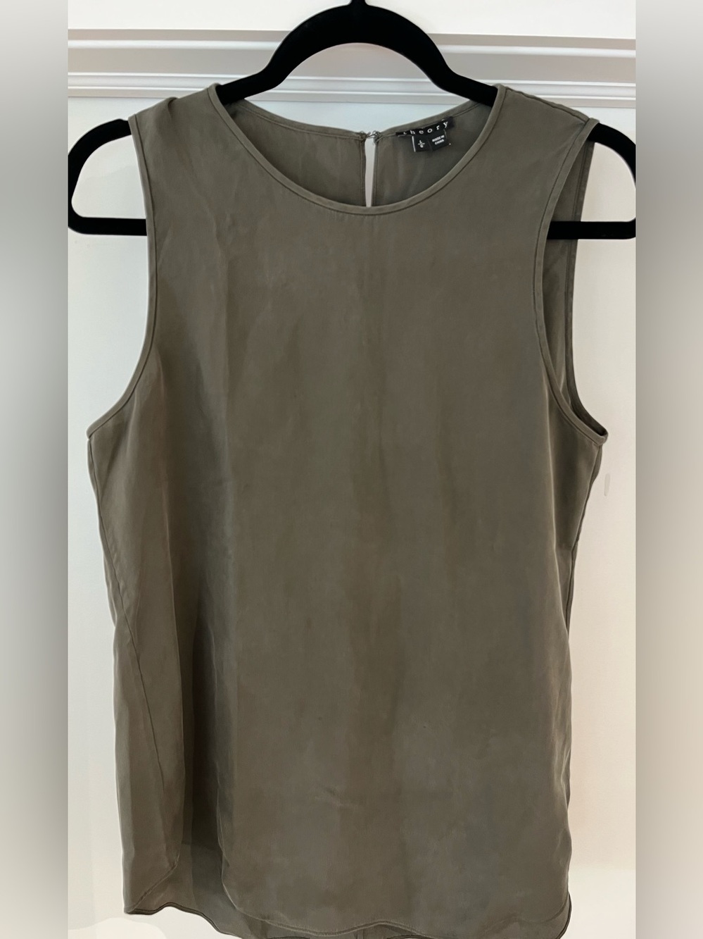 Theory Bringam Silk Sleeveless Blouse Top Olive Green Large